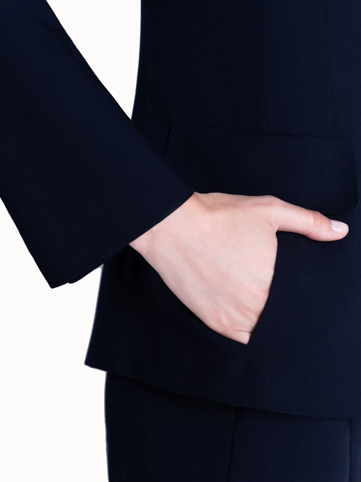 AKRIS Jacket In Cool Wool Polyester With Peak Lapel - Image 8