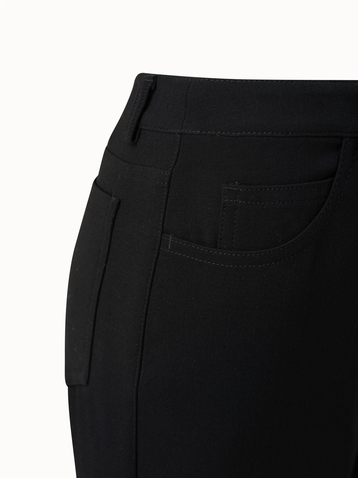 AKRIS Pants In Wool Double Face - Image 4