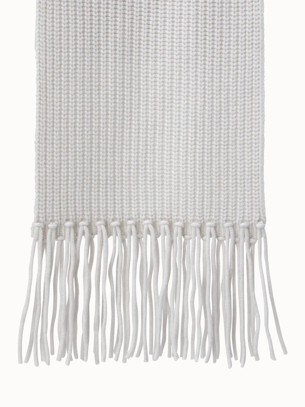 Chunky Long Rib Scarf With Fringes - Image 3