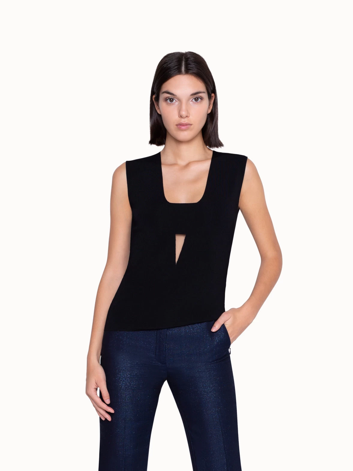 AKRIS Sleeveless Knit Top With Chest Cut-out