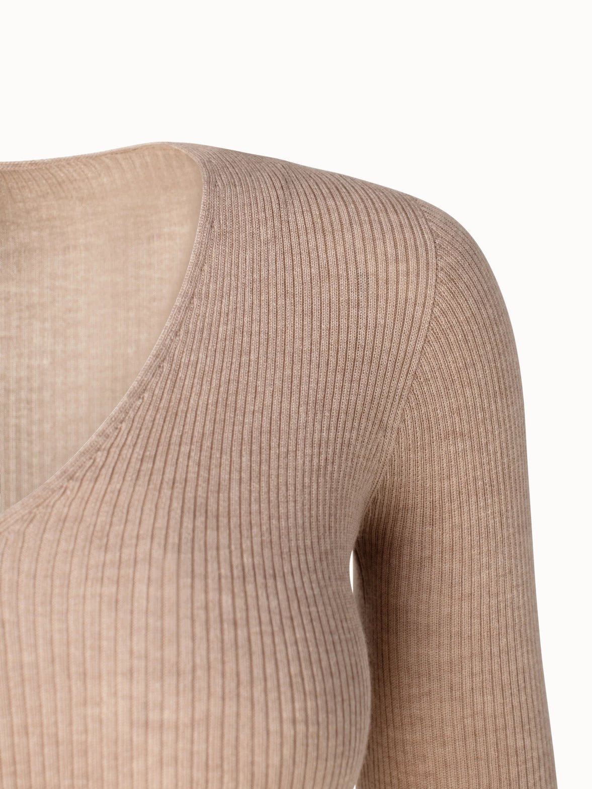 AKRIS Ribbed V-Neck Cotton Silk Sweater - Image 6