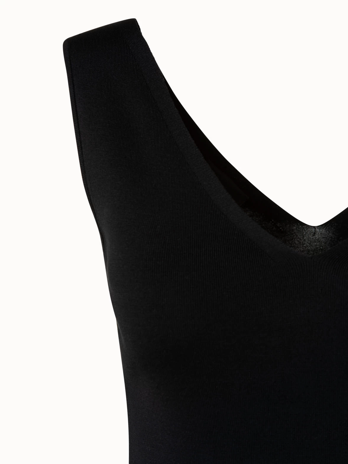 AKRIS Fitted Silk Stretch V-Neck Tank Top - Image 5