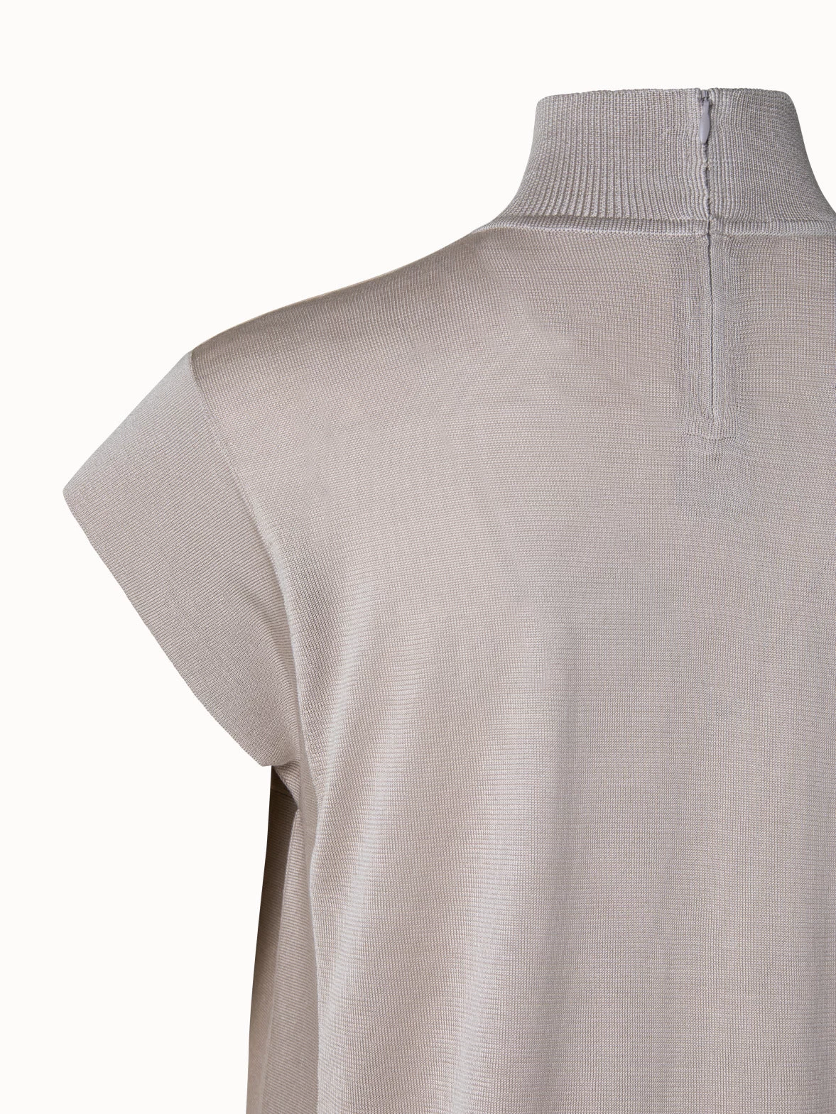 AKRIS Knit Capsleeve Tunic With Silk Front - Image 6