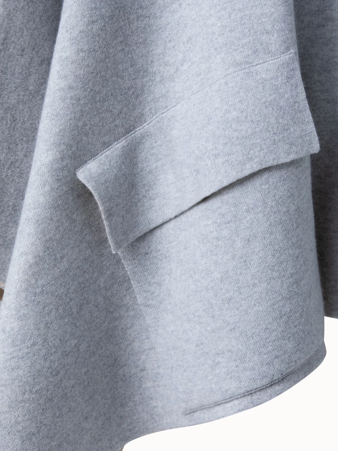 AKRIS Reversible Bi-color Cashmere Double Face Cape - Image 5