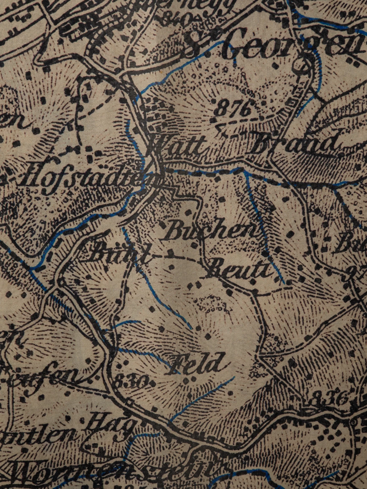 AKRIS Cashmere Silk Vintage Sg Map Print Scarf - Image 4