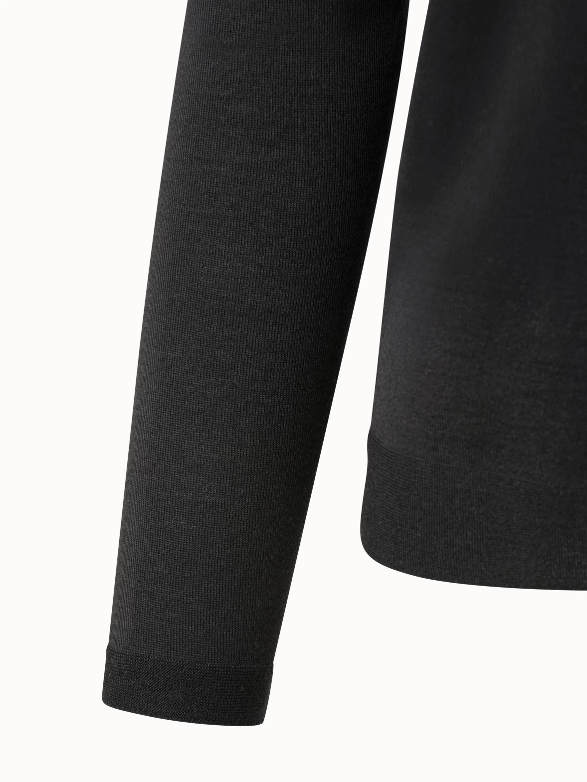 AKRIS Fine Gauge Cashmere Silk Pullover - Image 5