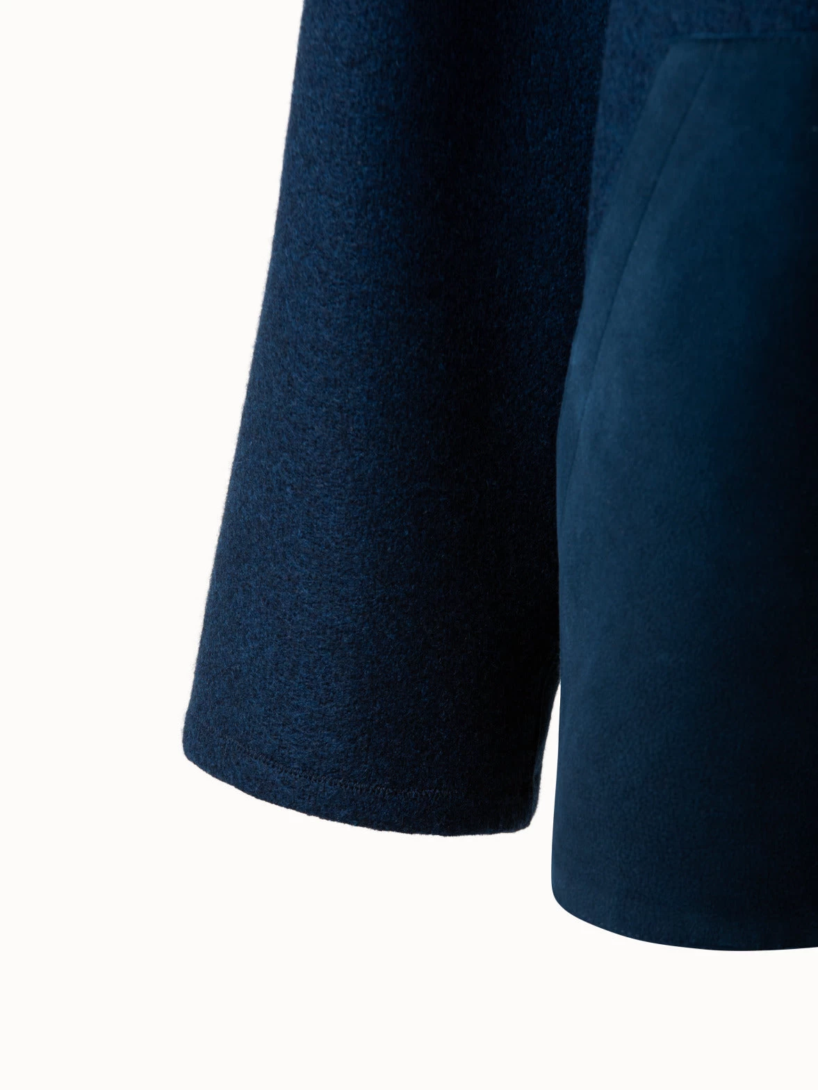 AKRIS Cashmere Jersery Suede Pocket Jacket - Image 7