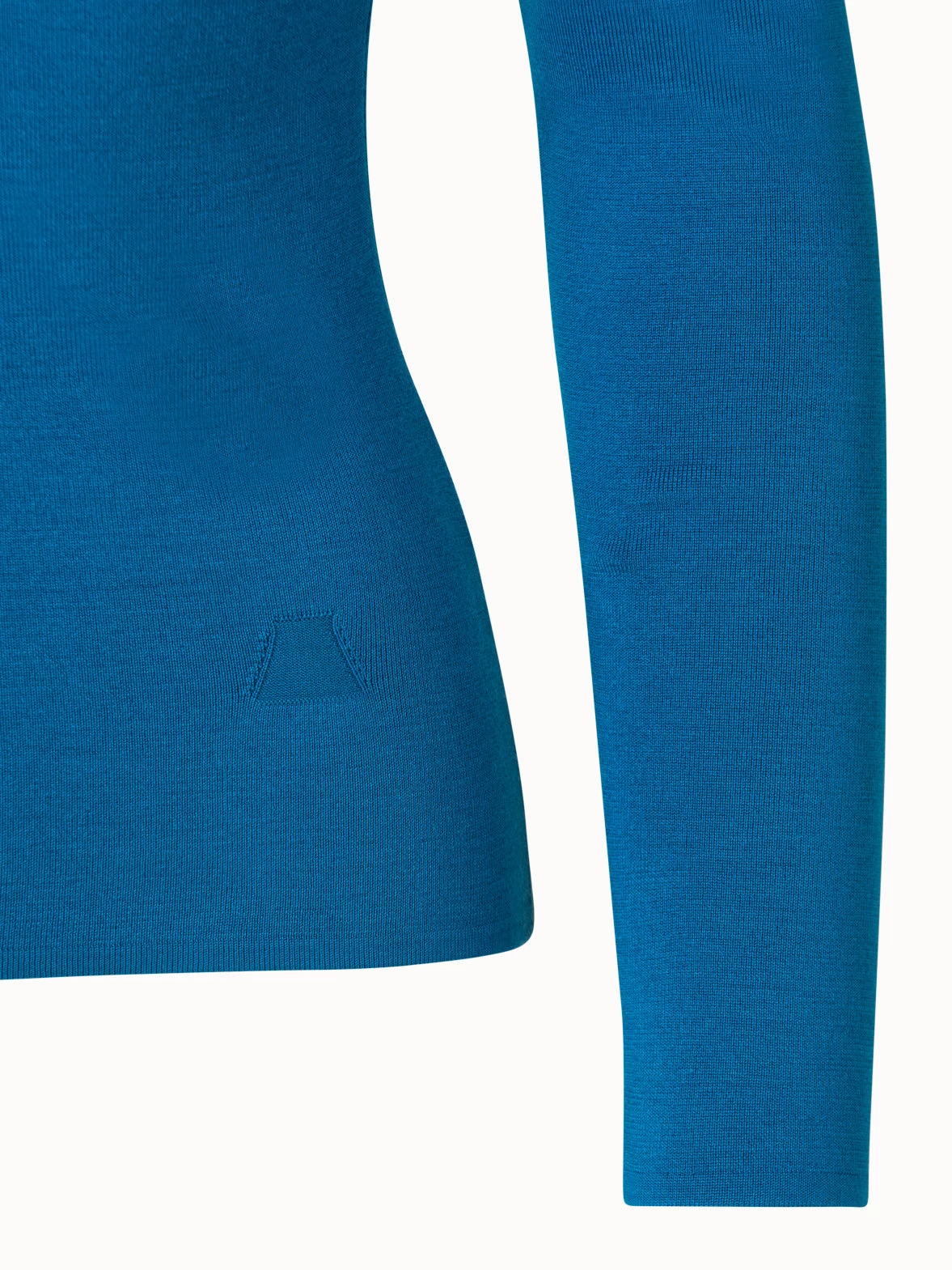 AKRIS Silk Stretch V-neck Knit Pullover - Image 4