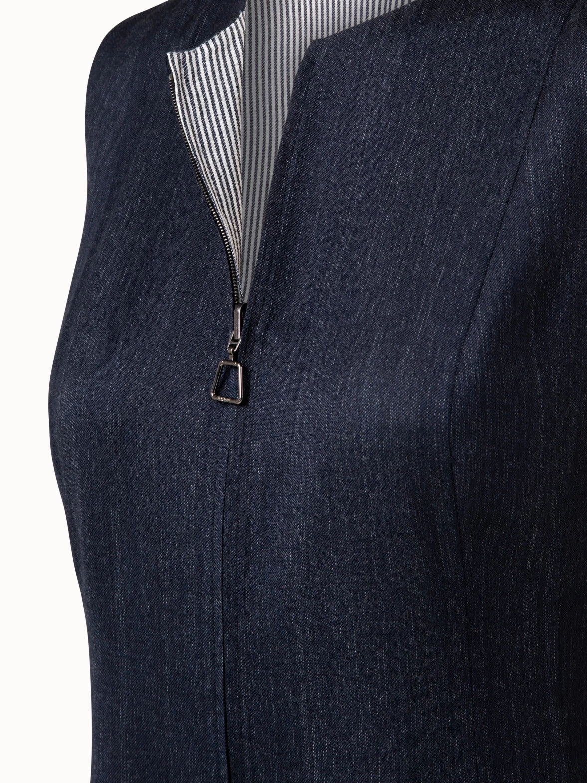 AKRIS Reversible Wool Double-Face Sheath Dress - Image 5