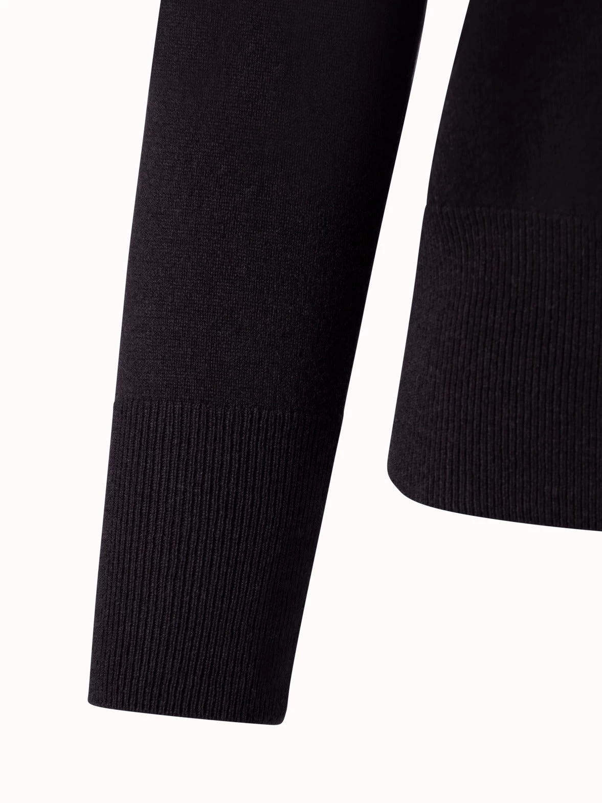 AKRIS Cashmere V-neck Pullover - Image 3