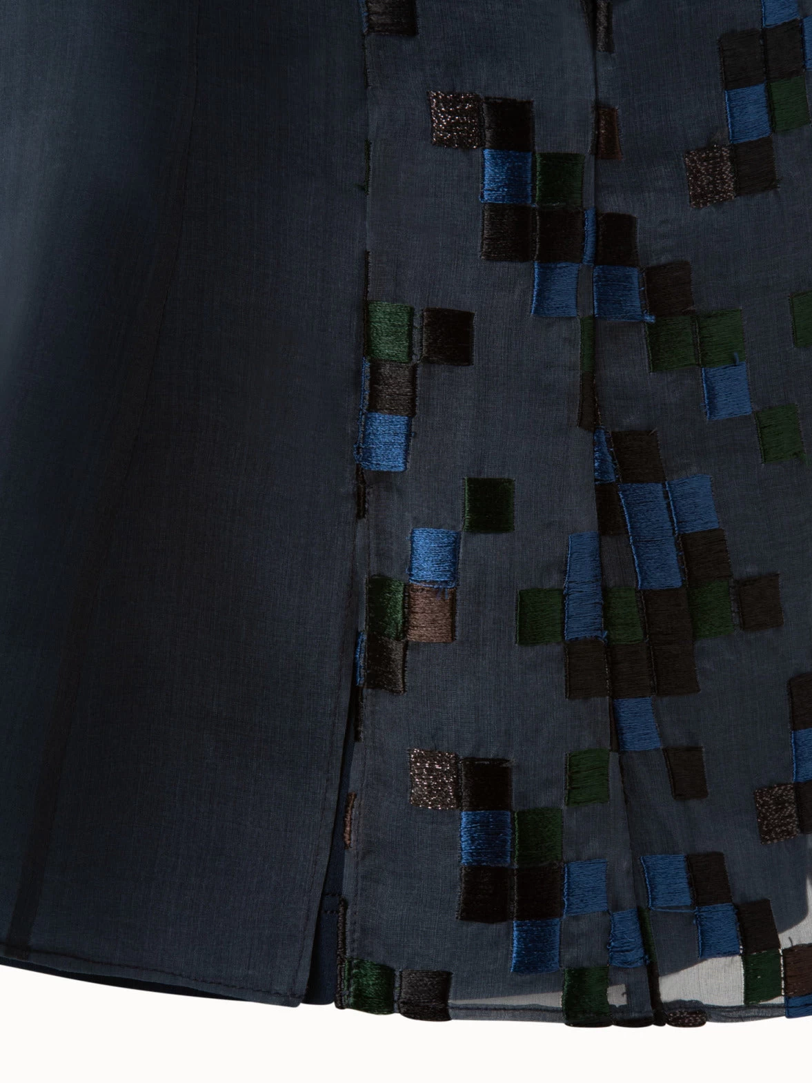 AKRIS Tulle Sleeveless Top With The Order Of Things Embroidery - Image 3