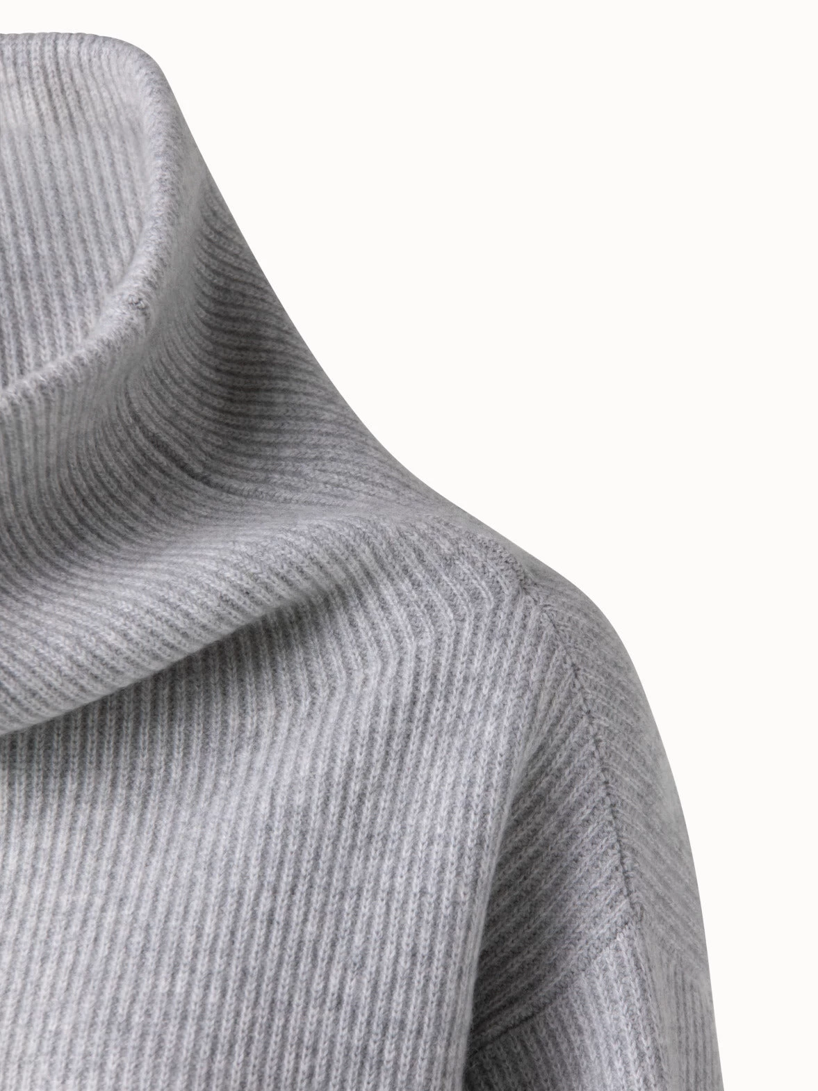 AKRIS Boxy Ribbed Knit Cashmere Pullover - Image 3