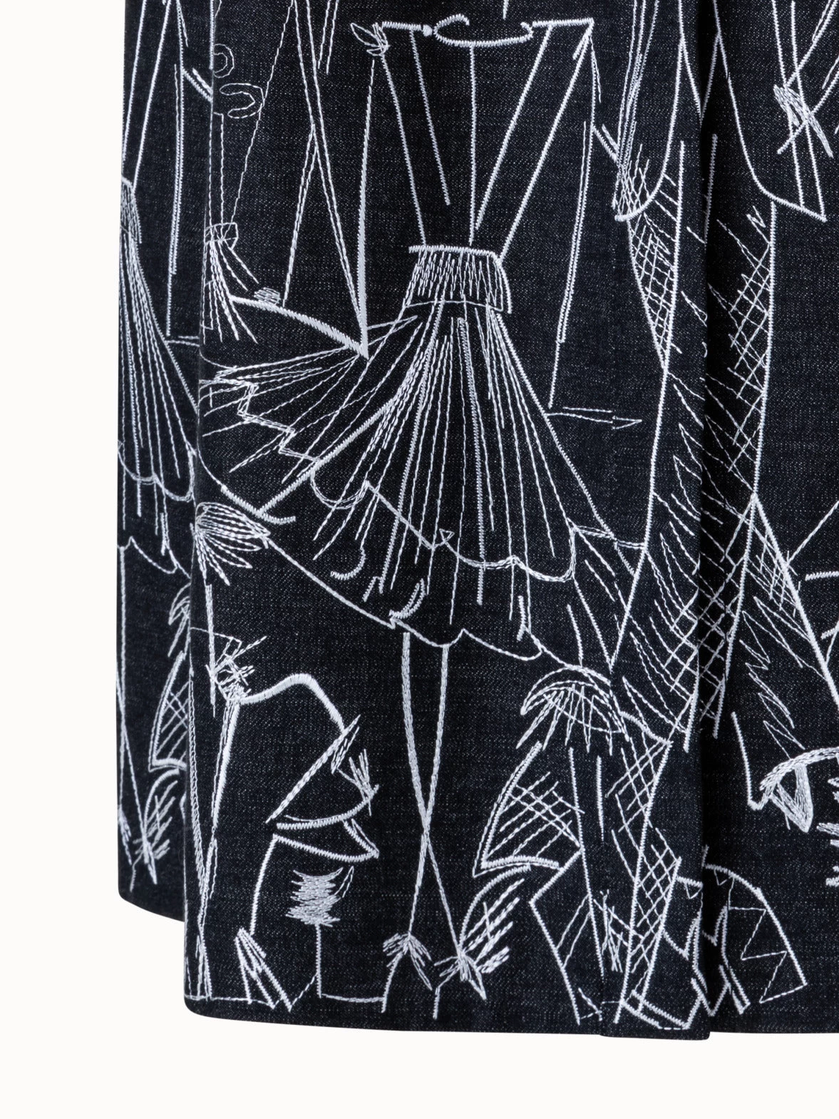 AKRIS Denim Skirt With Croquis Embroidery - Image 4