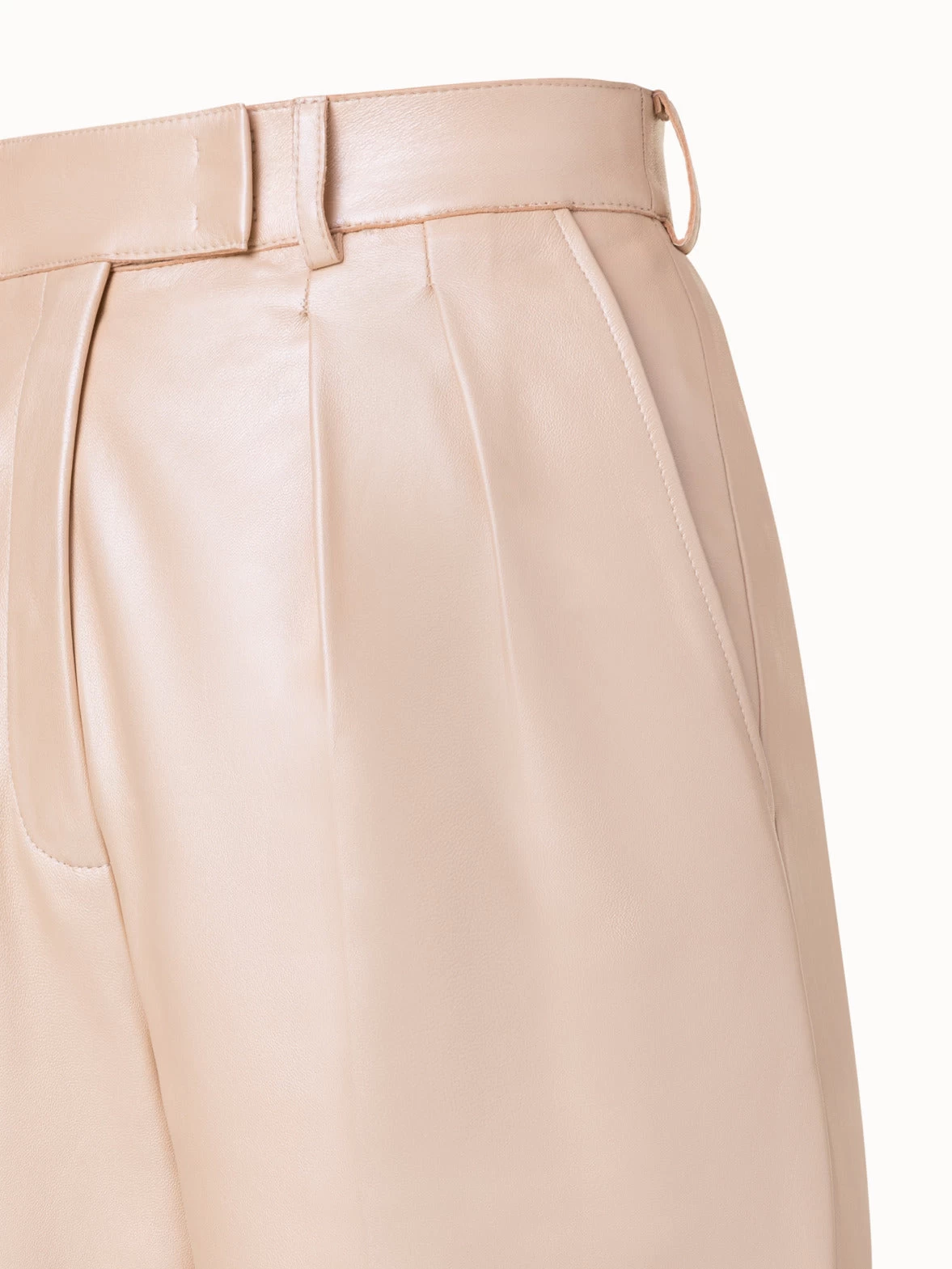 AKRIS Lambskin Leather Pleated Tapered Pants - Image 5