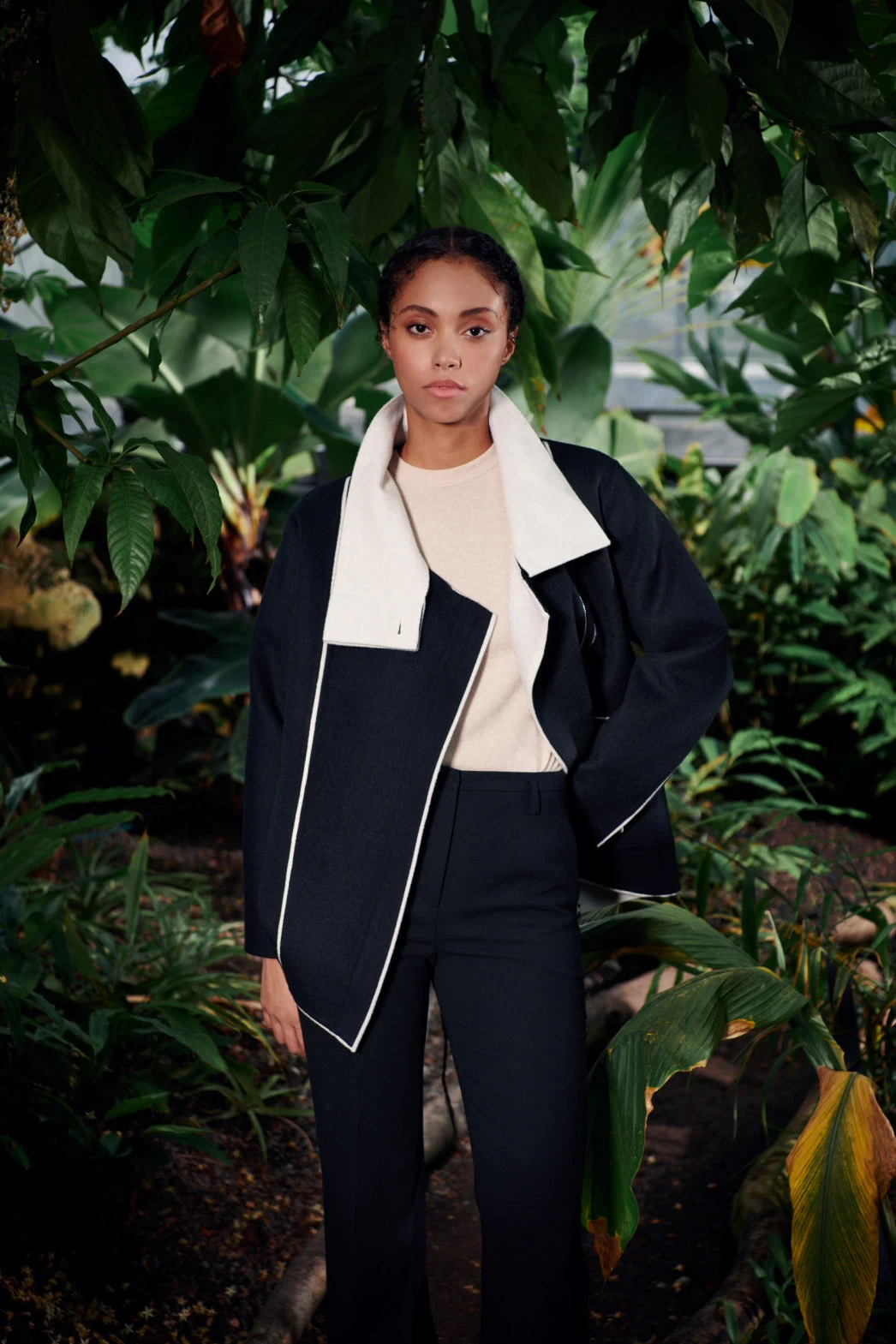 AKRIS Cashmere Two-Tone Knit Pullover - Image 2