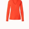 AKRIS Seamless Cashmere Silk Knit V-Neck Pullover