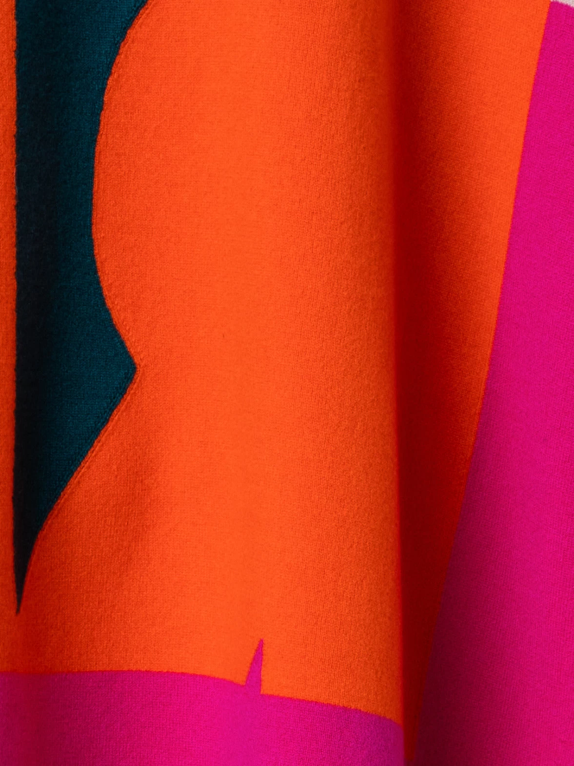 AKRIS Reversible Cashmere Knit Composed Letters Intarsia Double-Face Cape - Image 7