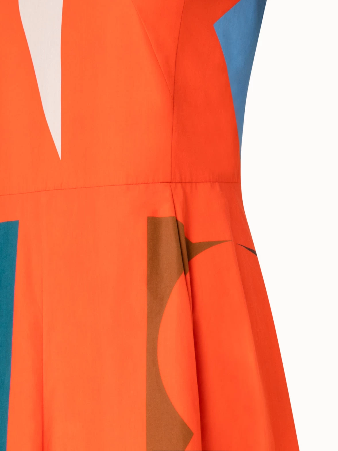 AKRIS Cotton Poplin Midi Dress With Composed Letters Print - Image 5