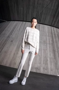 AKRIS Techno Wool Stretch Gabardine Cropped Pants