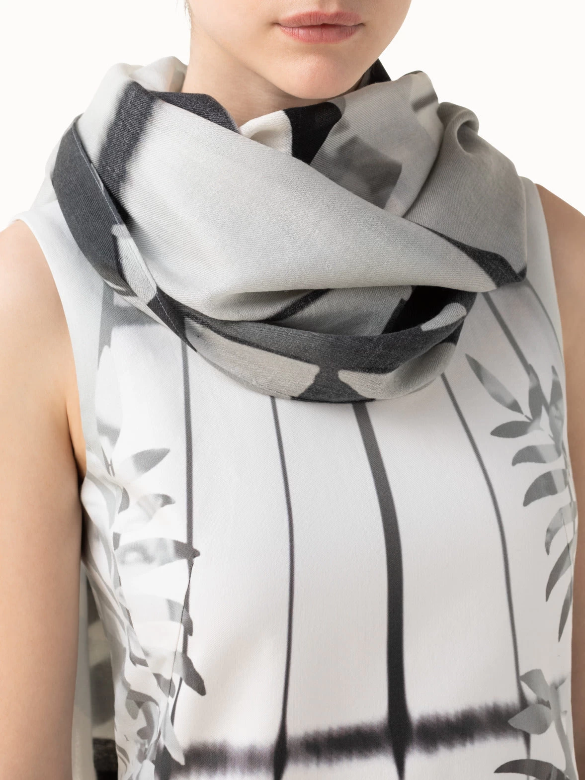 AKRIS Leaf Print Cashmere Silk Scarf - Image 2